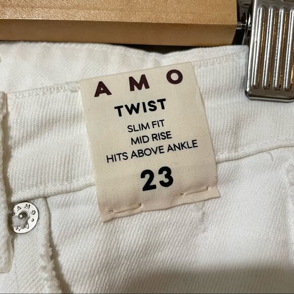 AMO White Twist Sea Salt Raw Hem Distressed Slim Fit Jeans Mid Rise Womens 23 - Picture 3 of 10